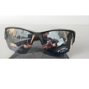 Ultraflex Temple Black Sunglasses